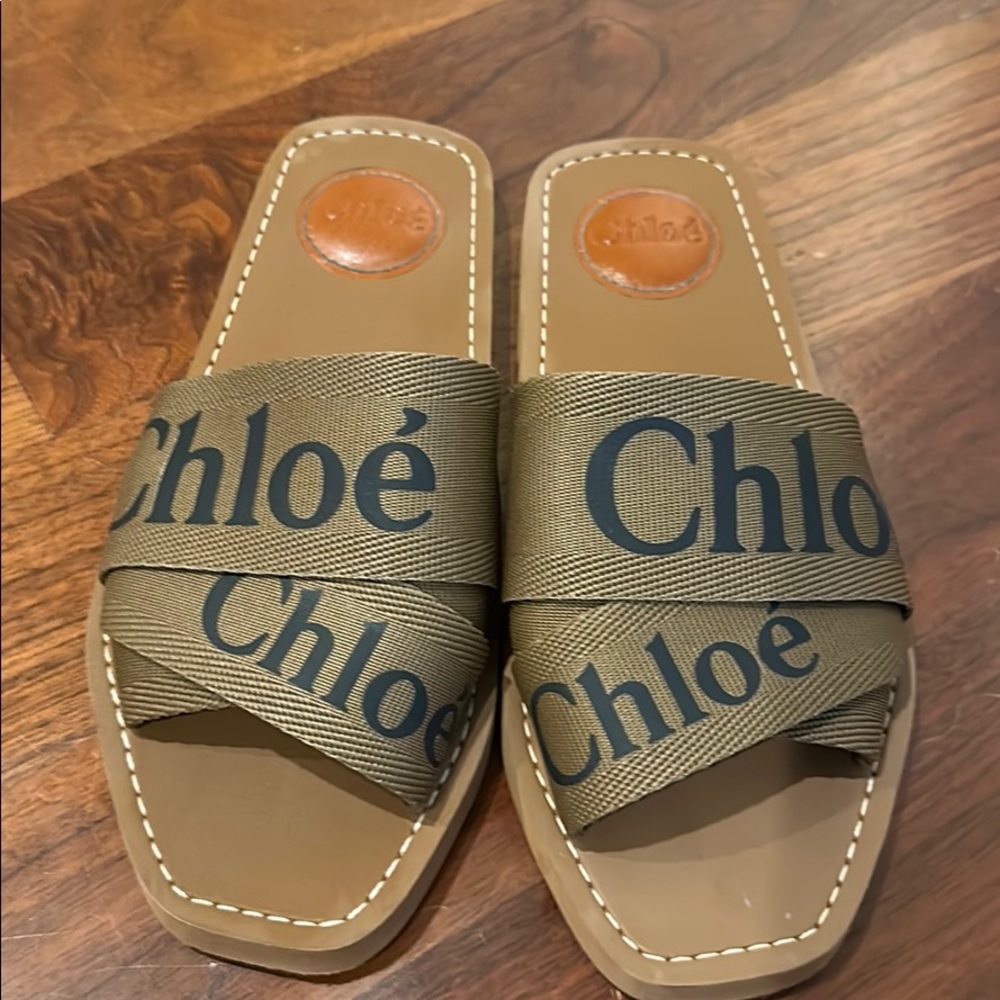 Chloe flat sandals